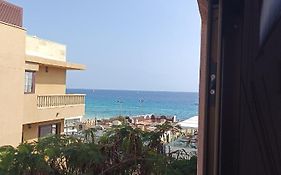 Apartamentos El Carmen